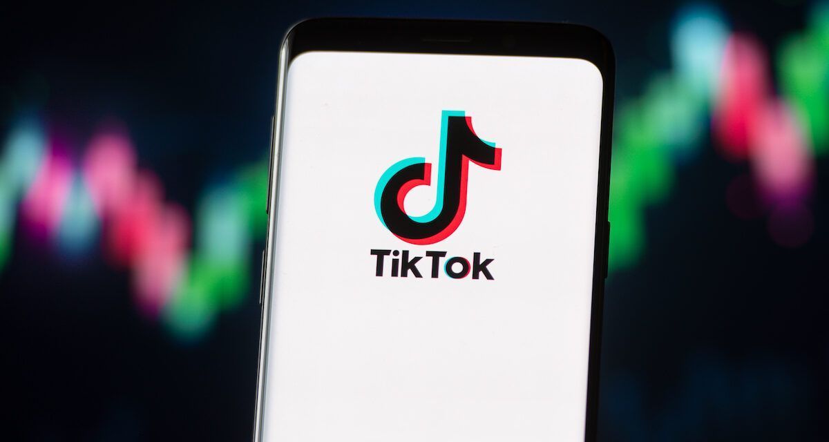 ¿Cómo reportar videos en TikTok?
